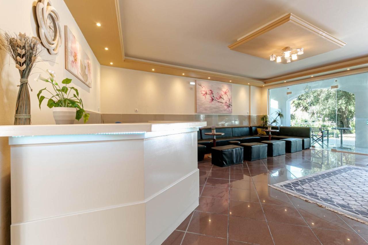 Porto Marina Aparthotel Gouvia Buitenkant foto